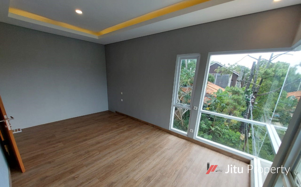 Dijual Rumah Alamanda Dago Permai Dekat Jalan Tubagus Ismail Bandung