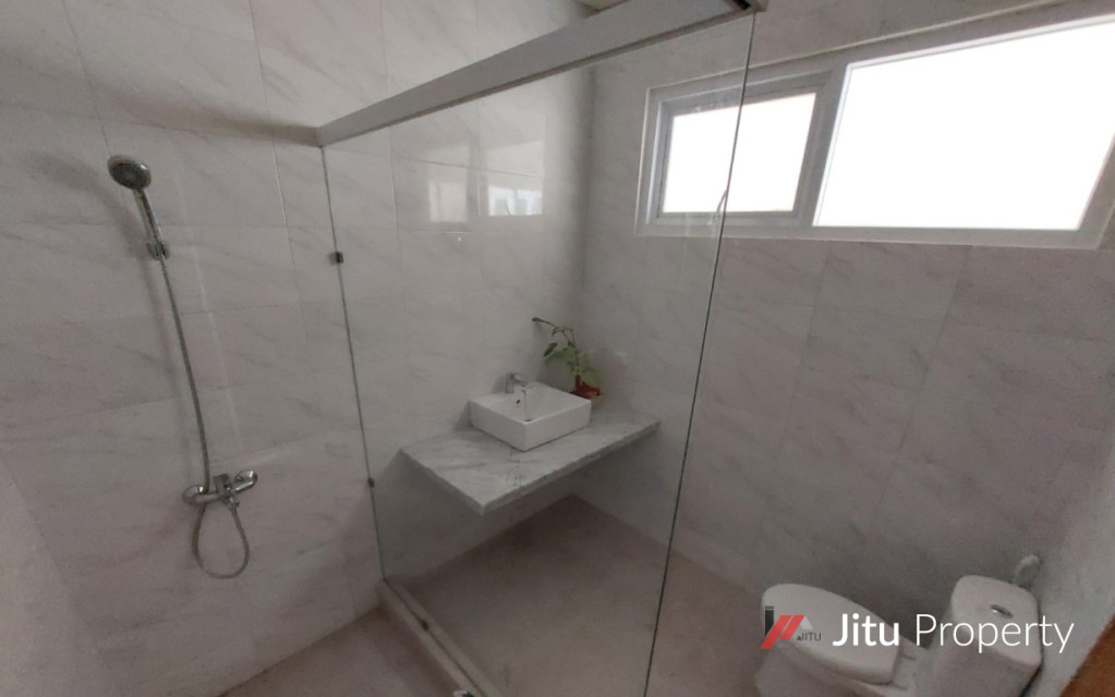 RUMAH MURAH CIGADUNG Cibeunying Kaler Dago Bandung