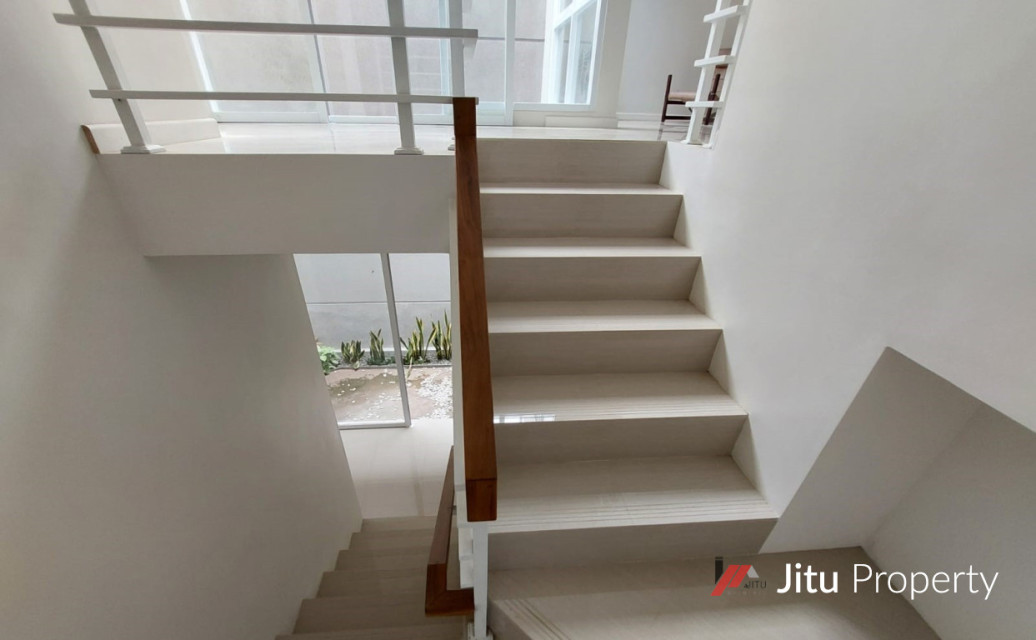 RUMAH MURAH CIGADUNG Cibeunying Kaler Dago Bandung