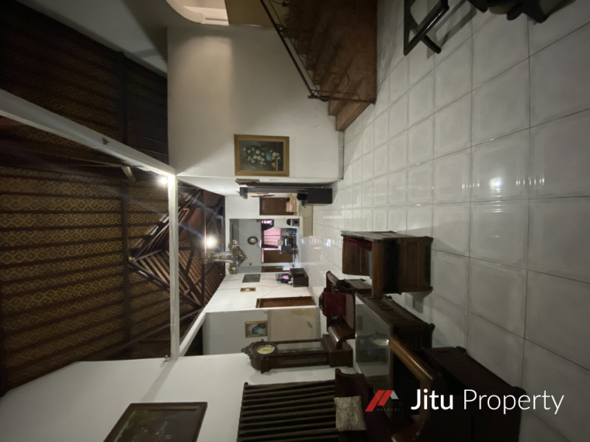 Di Jual Rumah Murah Posisi Dekat Kampus STKIP dan Pinggir Jalan
