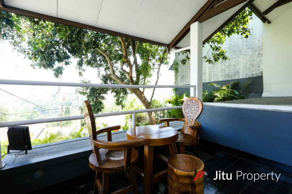 Rumah Guest House Sayap Dago Strategis Dekat Kampus ITB Ganesa Bandung