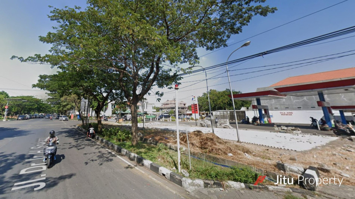 Tanah dan SPBU Aktif Raya MERR Ir Soekarno Strategis Komersial