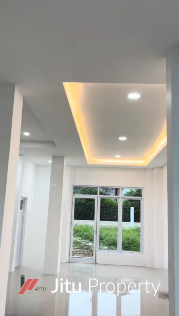 Dijual Rumah Asri dekat lapangan Golf Gadut kota Padang