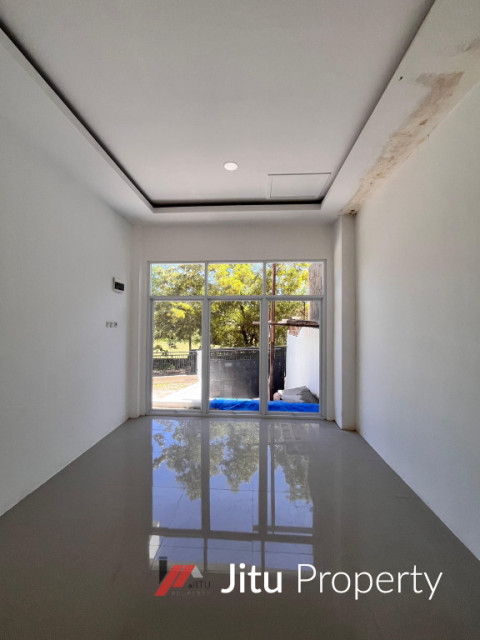 Dijual Rumah Asri dekat lapangan Golf Gadut kota Padang