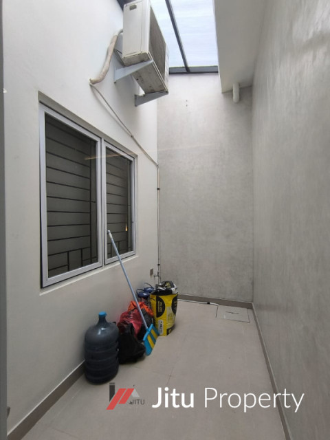 Rumah Cluster Furnished Siap Huni Aquatic Garden Grand Wisata Bekasi