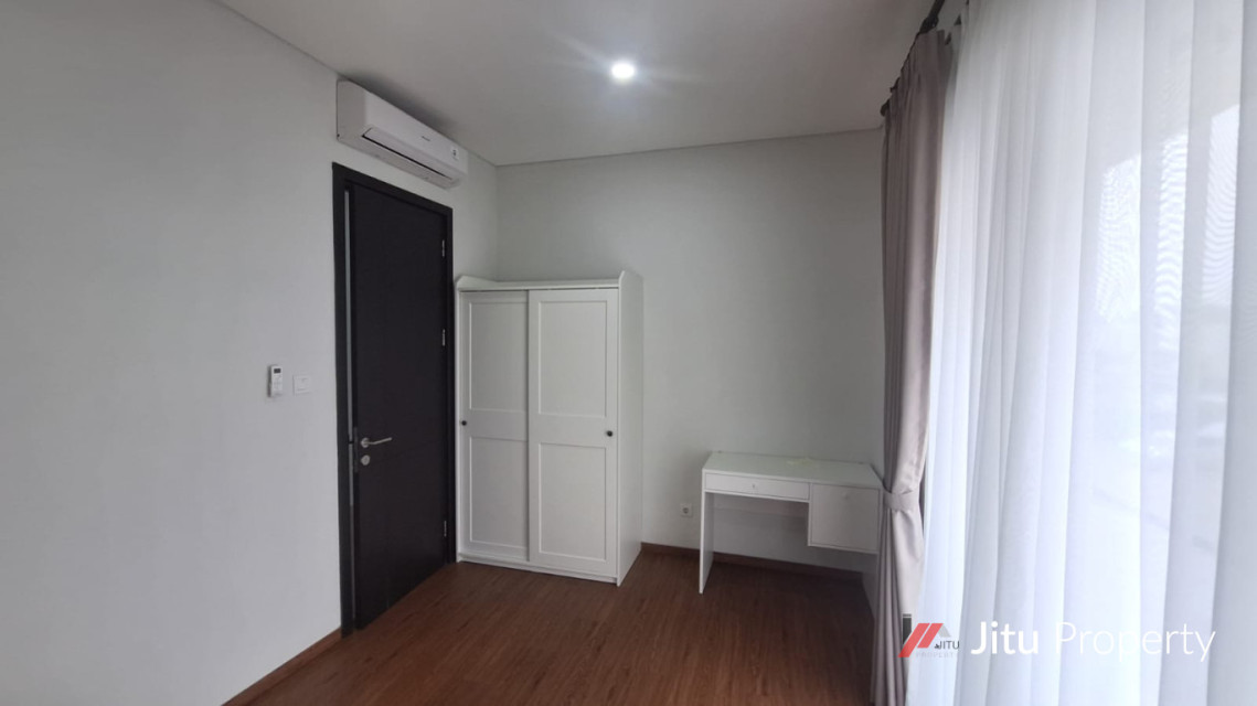 Disewakan Rumah Baru siap huni di Cluster VAZZA BINTARO