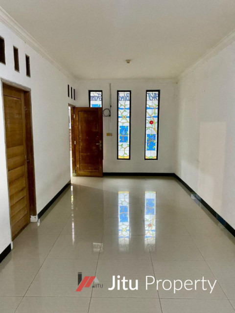 DIJUAL Rumah 2 Lantai Minimalis istimewa dekat LRT Harjamukti