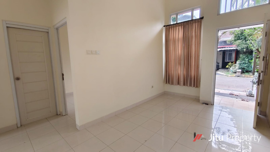 Rumah Cluster Bebas Banjir De Oranje Grand Wisata Bekasi