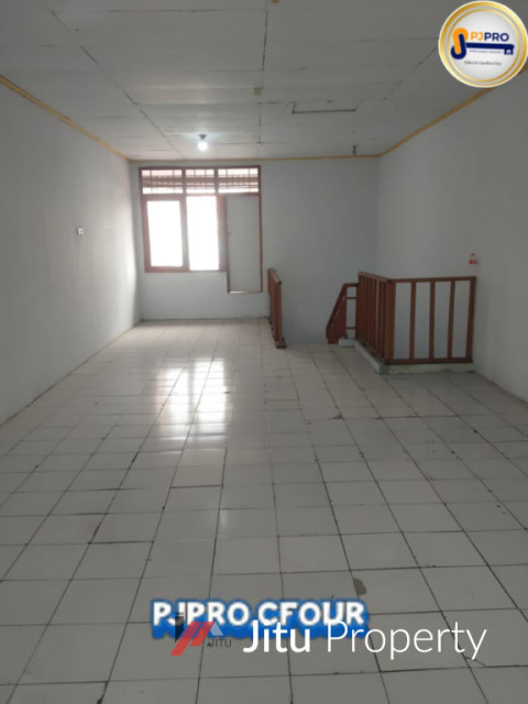 Dijual Ruko Taman Harapan Baru Siap Pakai 2 Lantai Menghadap Timur