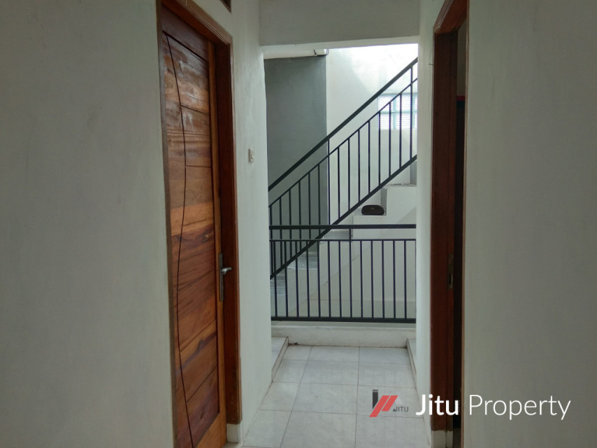 Dijual Kos Strategis Pusat Kantor-kampus Brand Terkenal Vilatama