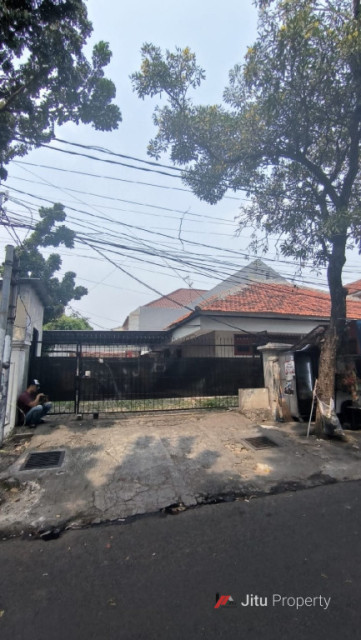 Rumah Tinggal Lokasi Strategis dan ramai Daerah Tebet - Jaksel