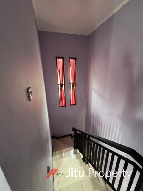 Dijual Cepat Rumah Bagus, Nyaman & Strategis 2 Lantai di Bogor