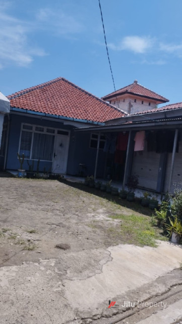 Rumah + Kontrakan di Daerah Pondok Cabe, Pamulang - Tangerang Selatan