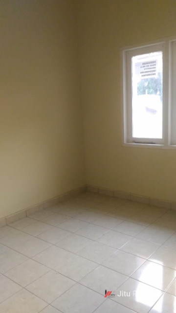 Disewakan Rumah Murah cocok untuk keluarga. Lokasi aman dan nyaman