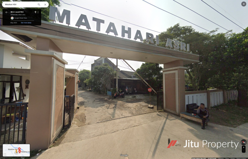 Jual Cepat Rumah Hoek Lahan Luas ngantong di Bandung Selatan
