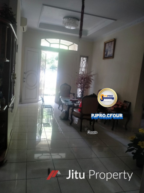 Dijual Rumah Bagus Asri di Harapan Indah Cluster Taman Puspa