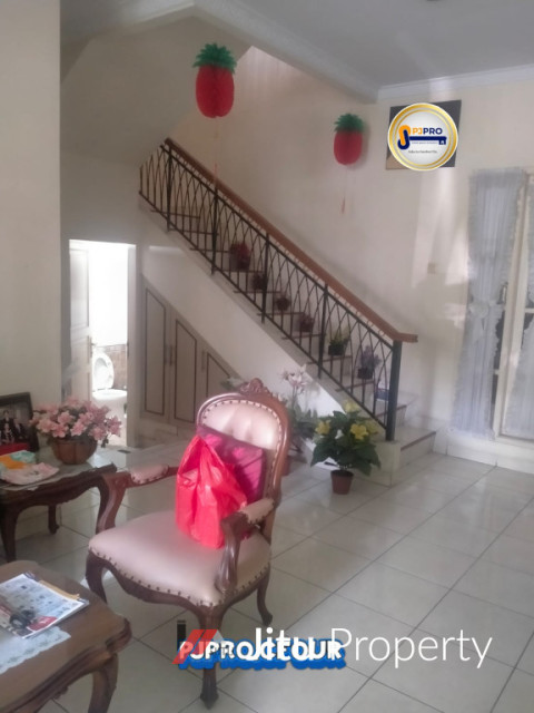 Dijual Rumah Bagus Asri di Harapan Indah Cluster Taman Puspa