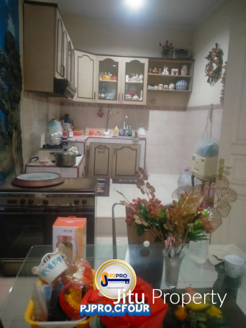 Dijual Rumah Bagus Asri di Harapan Indah Cluster Taman Puspa