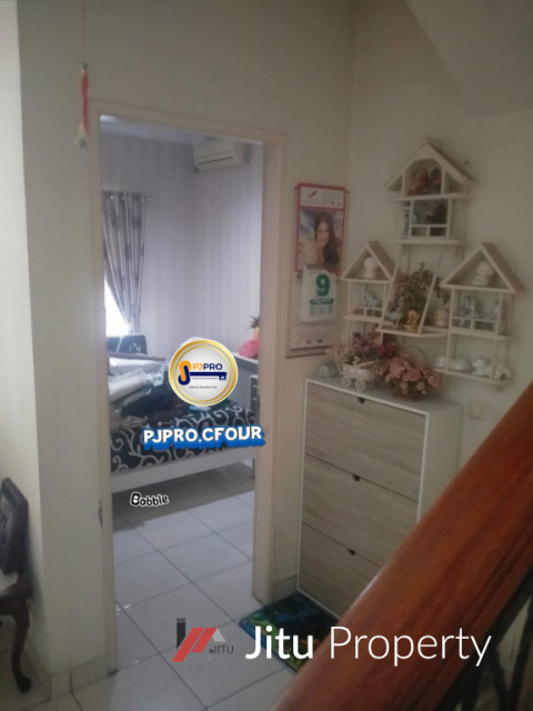 Dijual Rumah Bagus Asri di Harapan Indah Cluster Taman Puspa