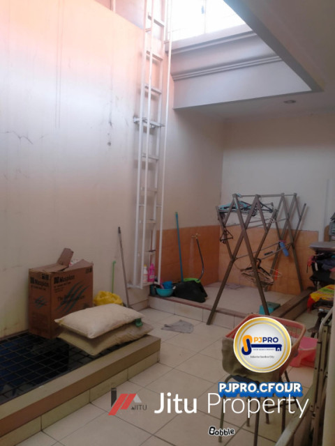 Dijual Rumah Bagus Asri di Harapan Indah Cluster Taman Puspa