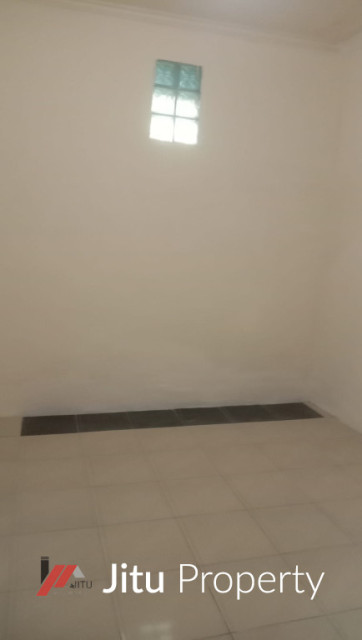 Disewakan Rumah Cantik Tipe 45/66 Sudah Renovasi Lokasi Strategis