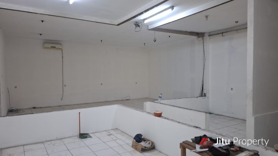 Ruko Jl Raya Jagalan Surabaya Pusat Kota Strategis Komersial