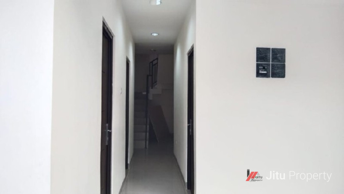 Rumah Kost Nyaman Tenang Bersih di Tanjung Duren, The Salax Res