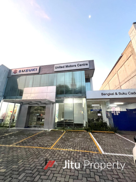 Rumah Usaha Eks Showroom Bengkel Resmi Raya HR Muhammad