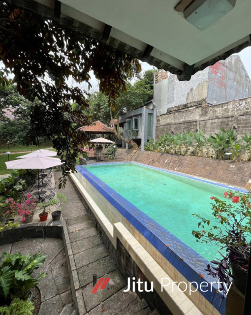 Dijual Rumah Mewah Lebak Bulus Cilandak Jakarta Selatan SHM