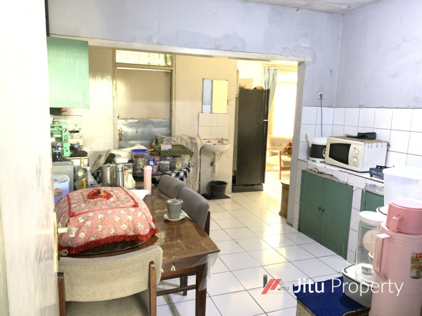 Rumah Semi Furnished Daerah Sarijadi Dekat Ke Berbagai Fasilitas Umum