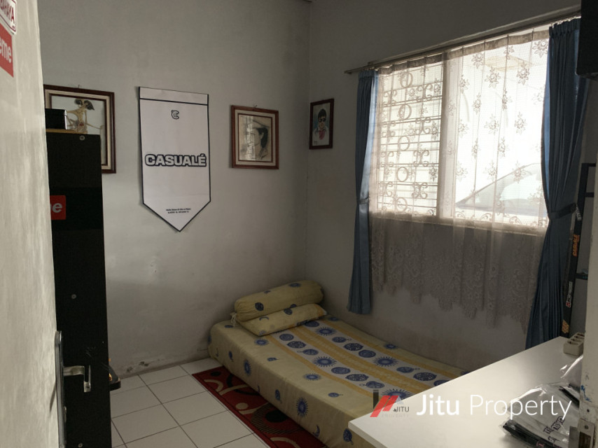 Rumah Semi Furnished Daerah Sarijadi Dekat Ke Berbagai Fasilitas Umum