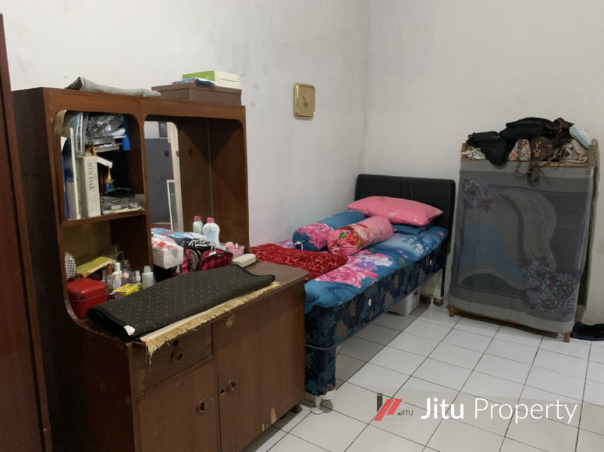 Rumah Semi Furnished Daerah Sarijadi Dekat Ke Berbagai Fasilitas Umum