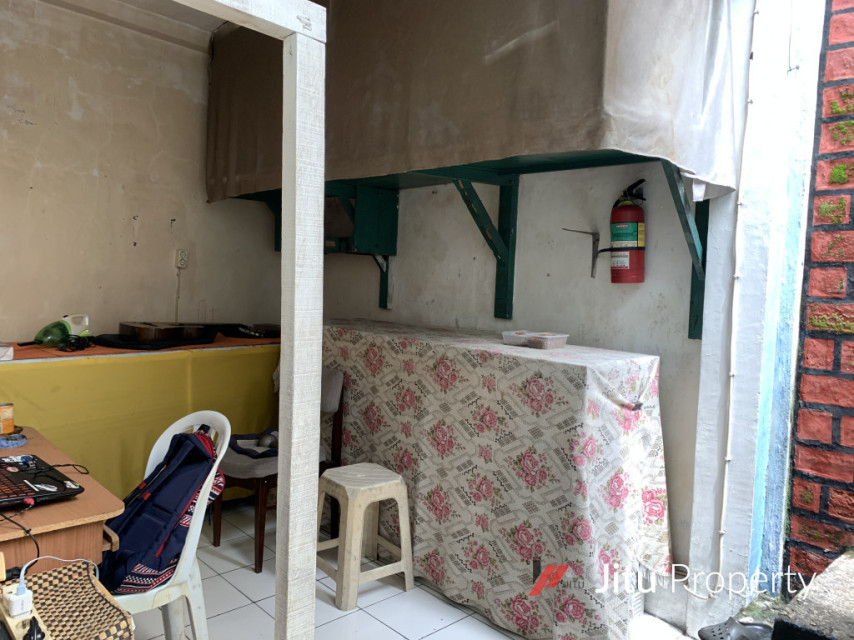 Rumah Semi Furnished Daerah Sarijadi Dekat Ke Berbagai Fasilitas Umum