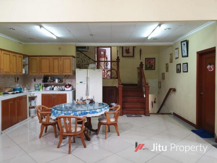 Rumah Dijual, Rumah bagus Villa Cinere Mas, Jakarta Selatan