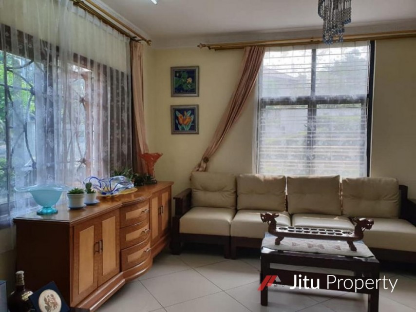 Rumah Dijual, Rumah bagus Villa Cinere Mas, Jakarta Selatan