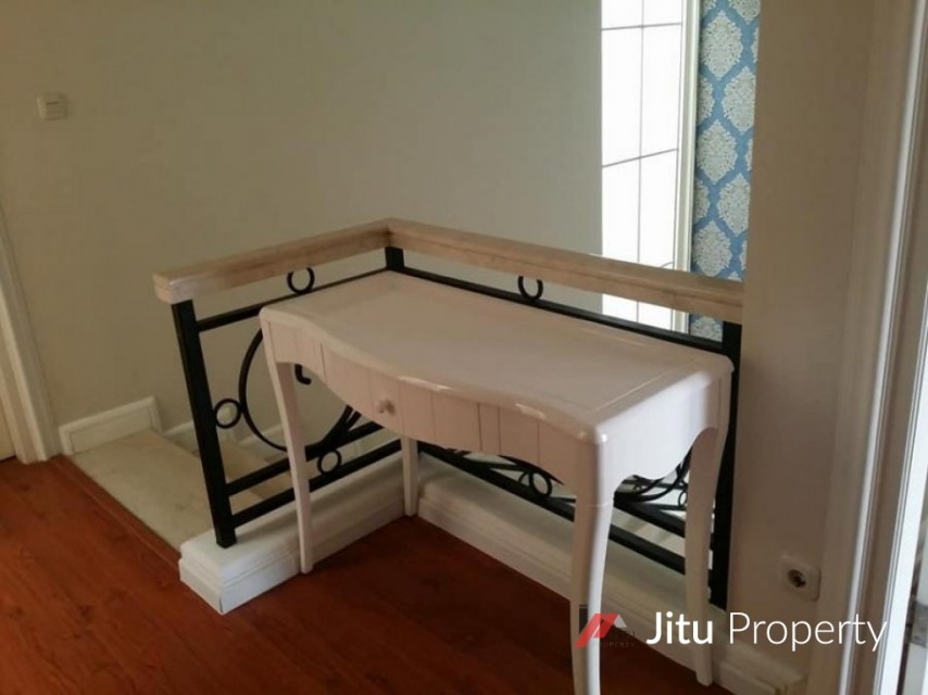 Rumah Dijual, Camden House Residence, Kembangan, Jakarta Barat