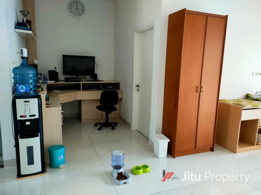Dijual rumah di Villa Arteri Kebon Jeruk Jakarta Barat