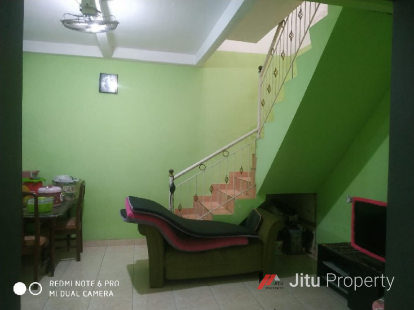 Dijual rumah di ciputat Jl. Jombang Baru tanggerang selatan