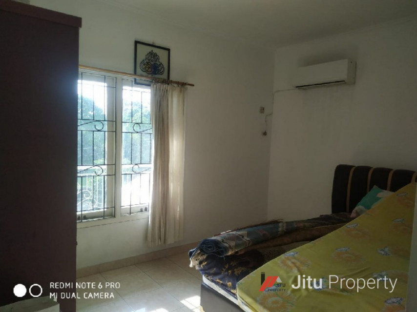 Dijual rumah di ciputat Jl. Jombang Baru tanggerang selatan