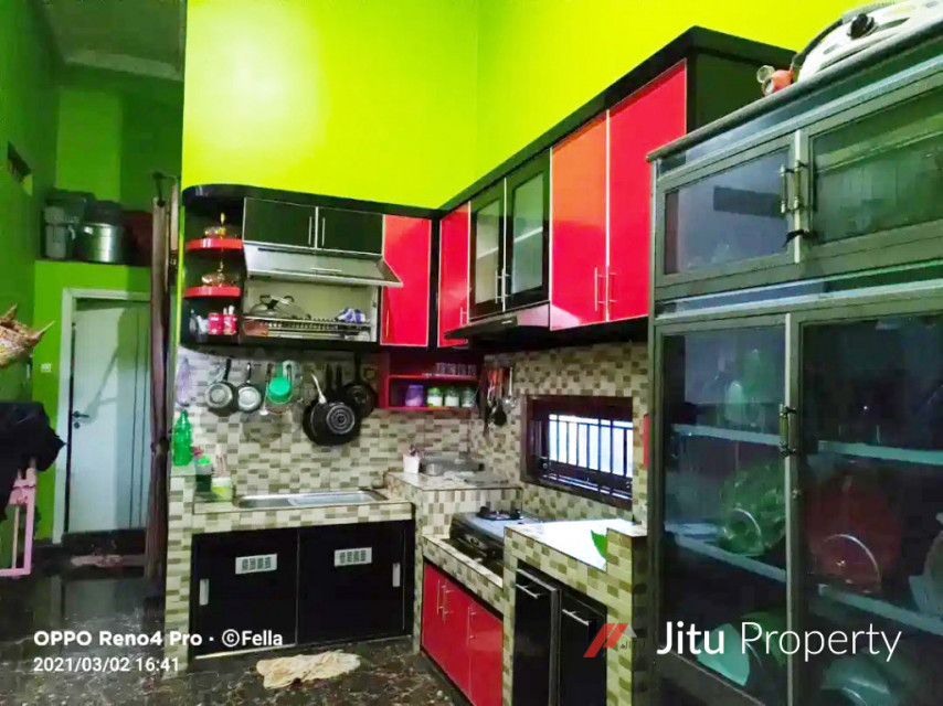 Dijual Rumah Dengan Tanah Luas di Jl. Perindustrian 2 Kota Palembang