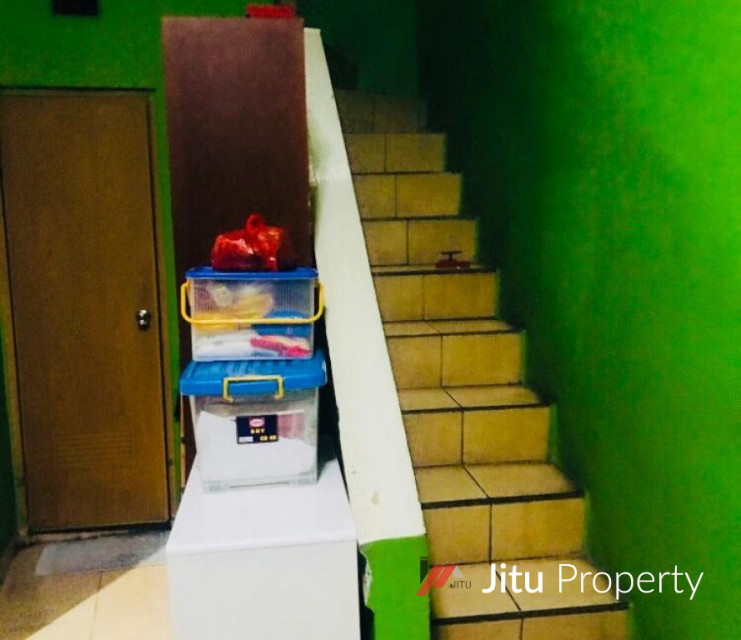 Rumah Dijual Lokasi Sangat Strategis Di Komplek Permata Jakarta Timur
