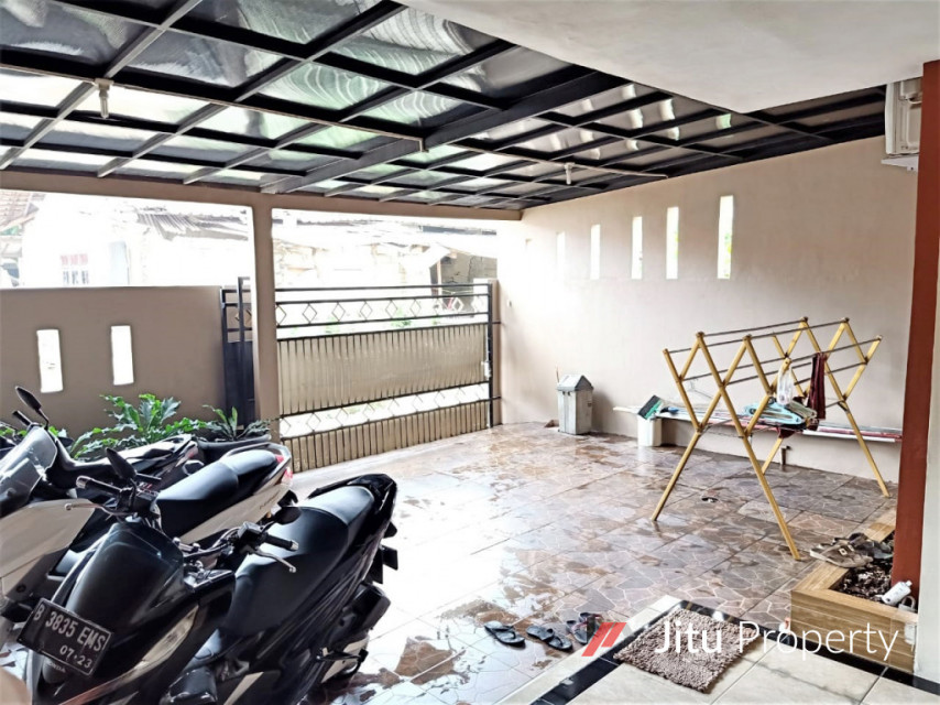 Rumah Dijual Siap Huni Strategis Dekat Pintu Tol Kukusan Beji Depok 