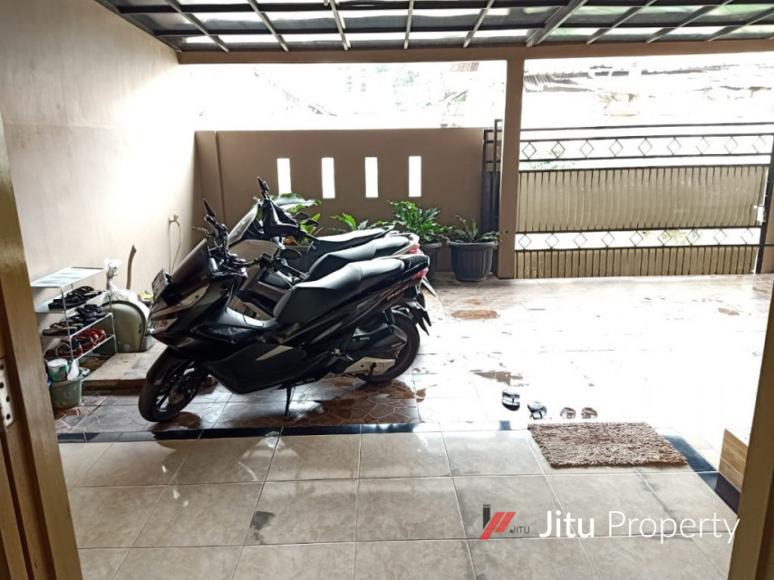 Rumah Dijual Siap Huni Strategis Dekat Pintu Tol Kukusan Beji Depok 