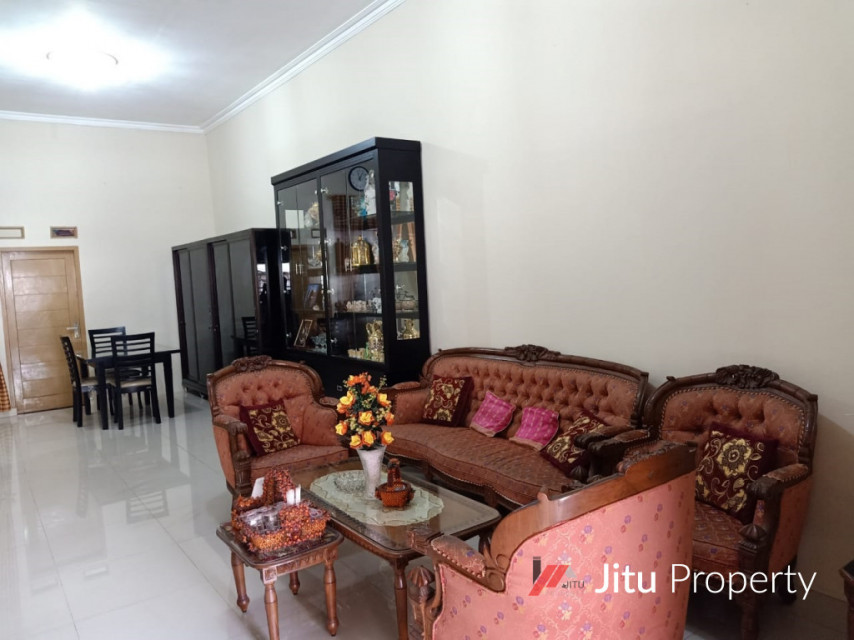 Rumah Dijual Siap Huni Strategis Dekat Pintu Tol Kukusan Beji Depok 