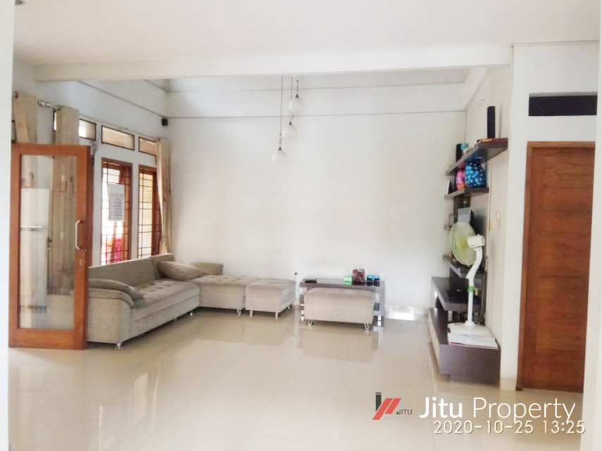 Dijual Rumah 2 Lantai Lokasi Strategis di Mustikajaya Bekasi Timur