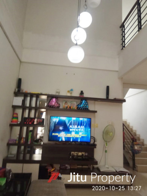 Dijual Rumah 2 Lantai Lokasi Strategis di Mustikajaya Bekasi Timur