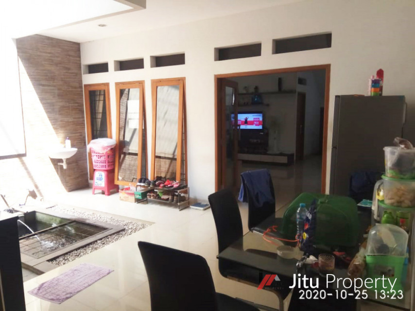 Dijual Rumah 2 Lantai Lokasi Strategis di Mustikajaya Bekasi Timur