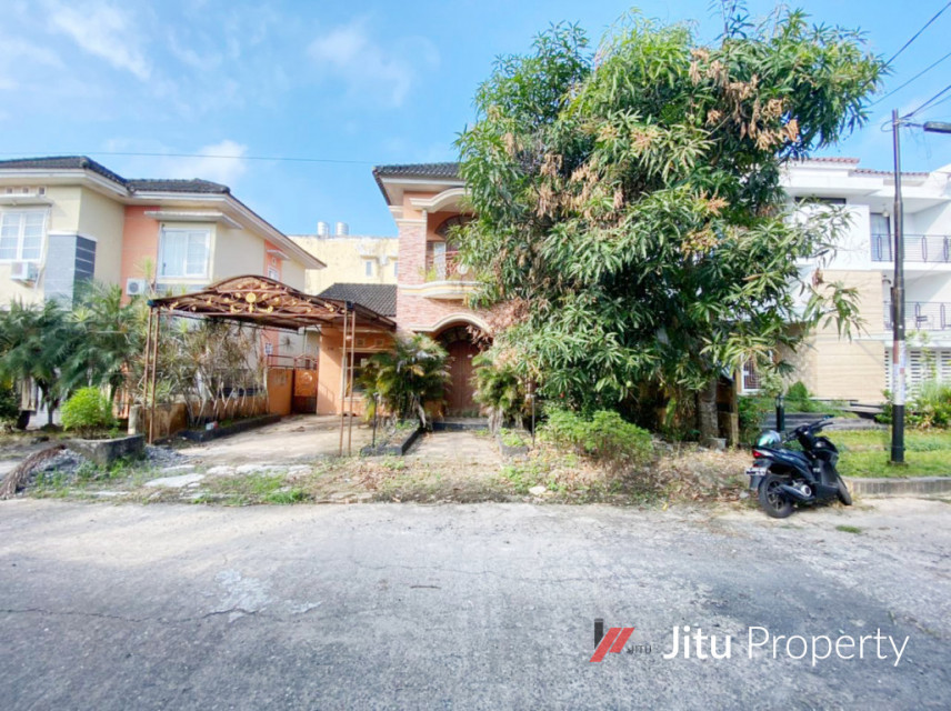 Rumah Dijual 2 Lantai Strategis di Perumahan OPI Jakabaring Banyu Asin