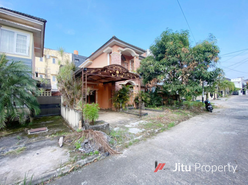 Rumah Dijual 2 Lantai Strategis di Perumahan OPI Jakabaring Banyu Asin