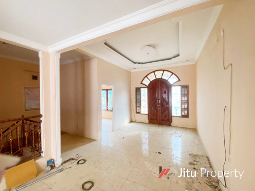 Rumah Dijual 2 Lantai Strategis di Perumahan OPI Jakabaring Banyu Asin